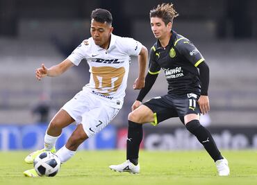 Pumas y Chivas, “grandes” que no transmiten nada