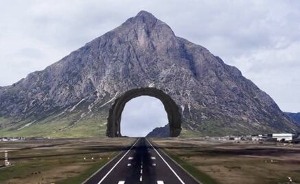 Tunden memes al "cerro conservador" de Santa Lucía