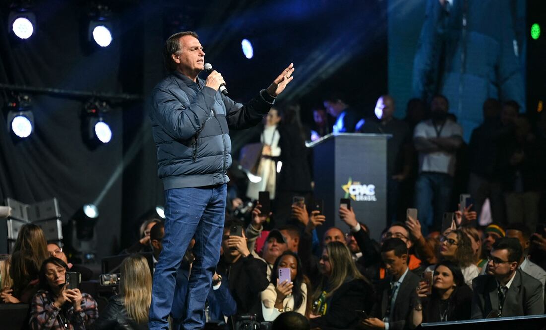 Entre los 37 acusados, figuran junto con Bolsonaro algunos jefes militares activos y de la reserva, exministros, personas de su entorno cercano y hasta Valdemar Costa Neto, presidente del Partido Liberal. Foto: AFP/Archivo