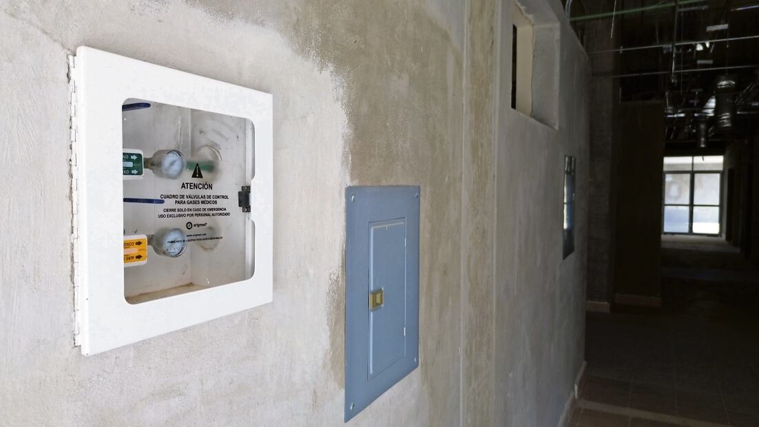 Hasta se colocó una válvula de control de gases médicos que sigue en espera de ser utilizada. Foto: DIEGO PRADO

