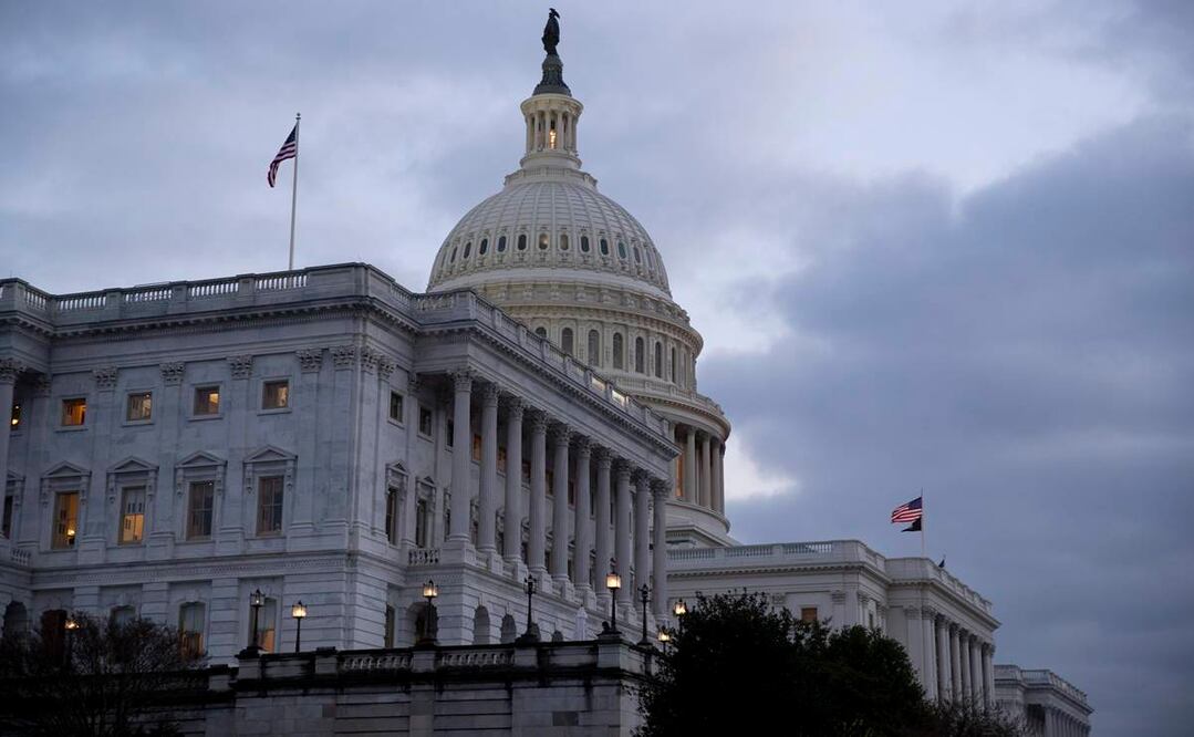 La posibilidad de que los republicanos en el Senado aprueben la medida este mismo viernes estaba en el aire, a causa de las divergencias internas. Foto: EFE