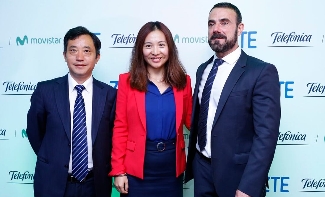 Omar Calvo, Director de Red de Telefónica México, mencionó que “con esta alianza con ZTE estamos colocando un backbone de fibra súper potente que se va a traducir en una mejor experiencia de navegación para el cliente." (Fotos: Archivo)