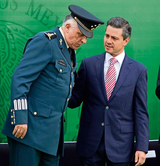 El presidente calificó de "conjeturas" los señalamientos a los extitulares de la Sedena y el poder ejecutivo. Foto: Archivo / EL UNIVERSAL