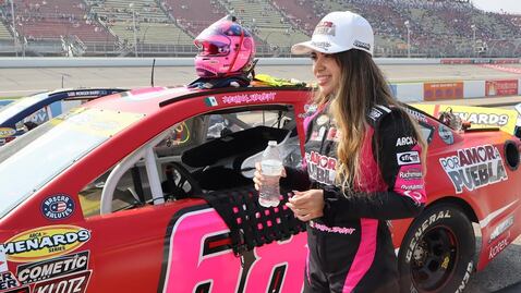 La mexicana Regina Sirvent sueña con llegar a NASCAR Cup Series; "El automovilismo no es para hombres ni mujeres, es para pilotos" 