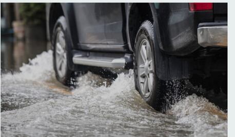 Sencillos consejos para evitar choques en la lluvia
