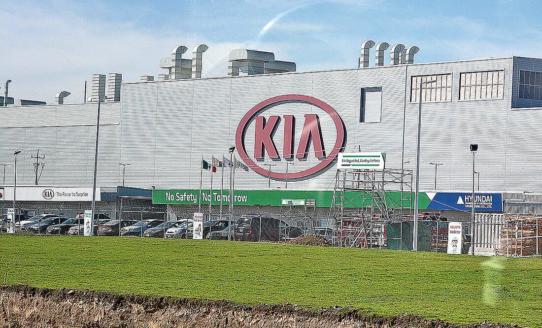 Participación. KIA generará 2 mil 117 empleos este año y comprará productos locales equivalentes a 70% de los costos en materias primas de la planta. (FOTO: ARCHIVO. EL UNIVERSAL)
