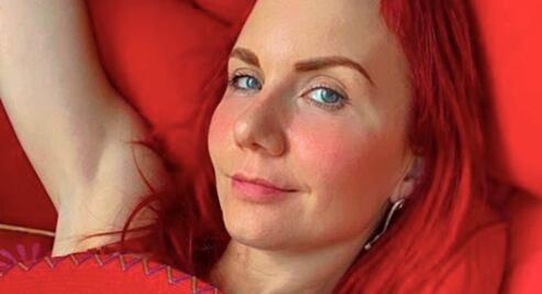 La peor vestida de la semana es Michelle Vieth por su look de caja fuerte