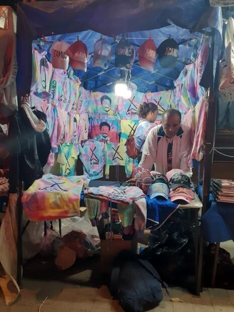 Camilo reúne a familias en su debut en el Auditorio Nacional