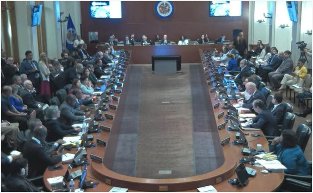 Luego de varias horas de retraso, la OEA dio inicio a su sesión para discutir la situación en Venezuela y adoptar una resolución sobre la crisis en el país tras las presidenciales del 28 de julio. Foto: X (@agusantonetti)