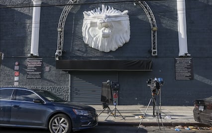 FOTOS: Así quedó el lugar tras tiroteo en Queens, Nueva York; deja al menos 10 heridos