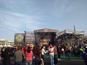 Perreo calienta el Flow Fest