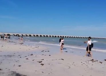 Tras cierre por Semana Santa, reabren playas y malecones en Yucatán