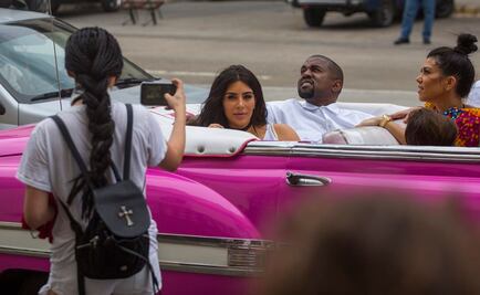 Kim Kardashian y Kanye West visitan La Habana
