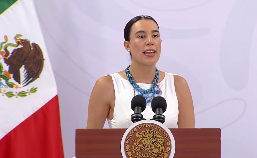 Josefina Rodríguez Zamora, secretaria de Turismo durante la conferencia de prensa de la presidenta Claudia Sheinbaum Pardo desde Quintana Roo (17/07/2026). Foto: Captura de pantalla