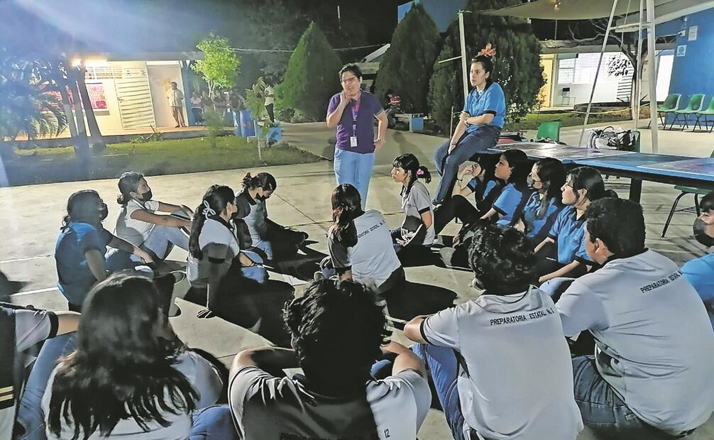 La Secretaría de las Mujeres realiza pláticas de prevención del embarazo adolescente y violencia de género en diferentes escuelas, Foto: Tomada de Twitter
