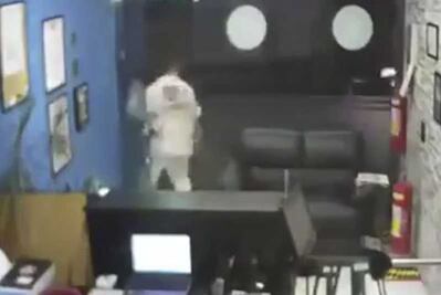 Intenta asaltar gym en Brasil y es perseguido por estudiantes de jiu-jitsu