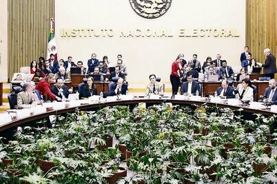 Ordena INE a PRI cancelar desplegado contra Anaya