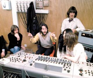 Beatles vs. Stones, amigos y rivales