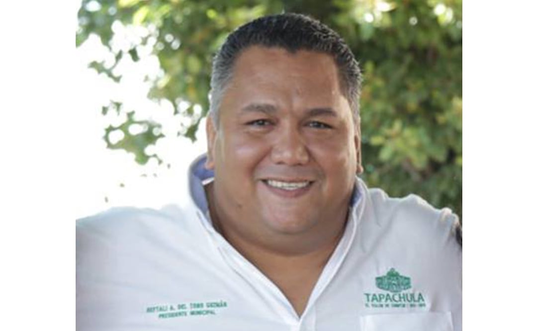 Neftalí del Toro, presidente municipal de Tapachula, Chiapas, quien recibe un sueldo de 137 mil 851 pesos. (FOTO: Archivo. EL UNIVERSAL)