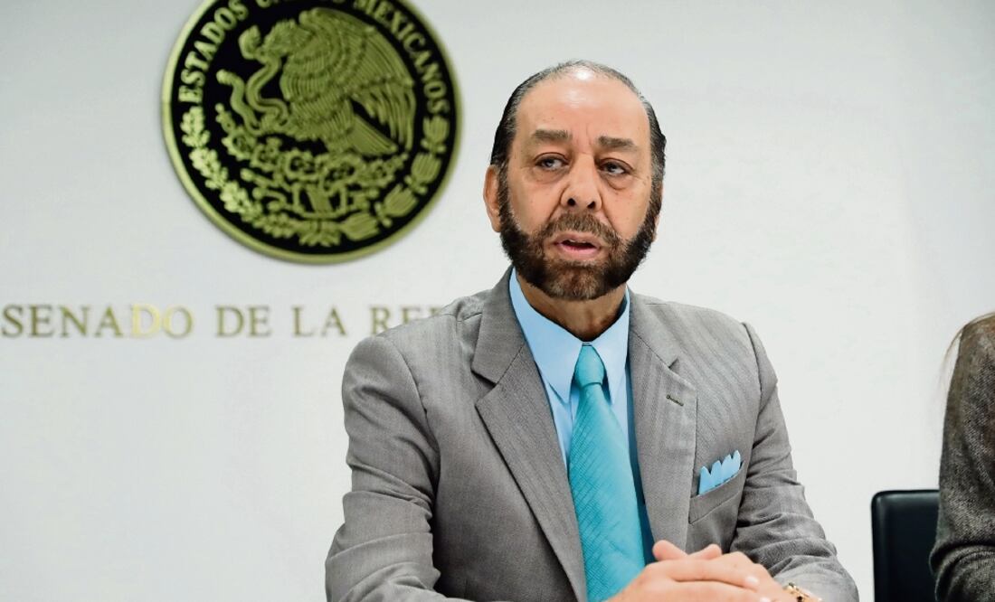 Teófilo Torres, presidente de la comisión que analiza el TPP en el Senado, dijo que se dará un plazo para que los sectores se reinventen (ARCHIVO EL UNIVERSAL)