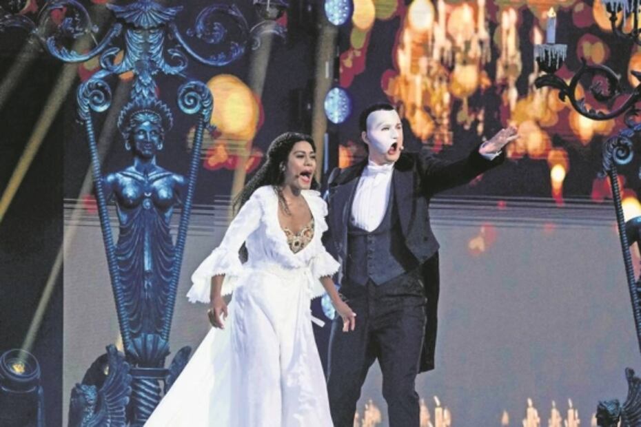 Sin su reina, estrellas dan vida al jubileo de Isabel II