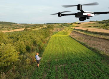 Agricultores se modernizan con el uso de drones