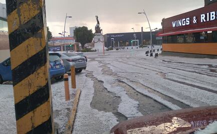 Intensa granizada pinta de blanco a Puebla