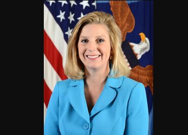 Senado de EU ratifica a Christine Wormuth como la primera secretaria del Ejército