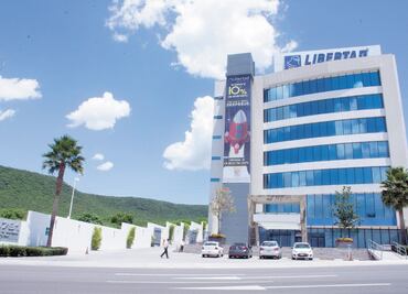 Collado desiste revertir bloqueo de sus cuentas