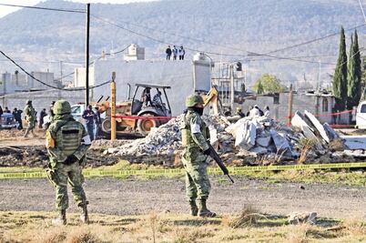 Se incendia toma clandestina; hay 1 muerto