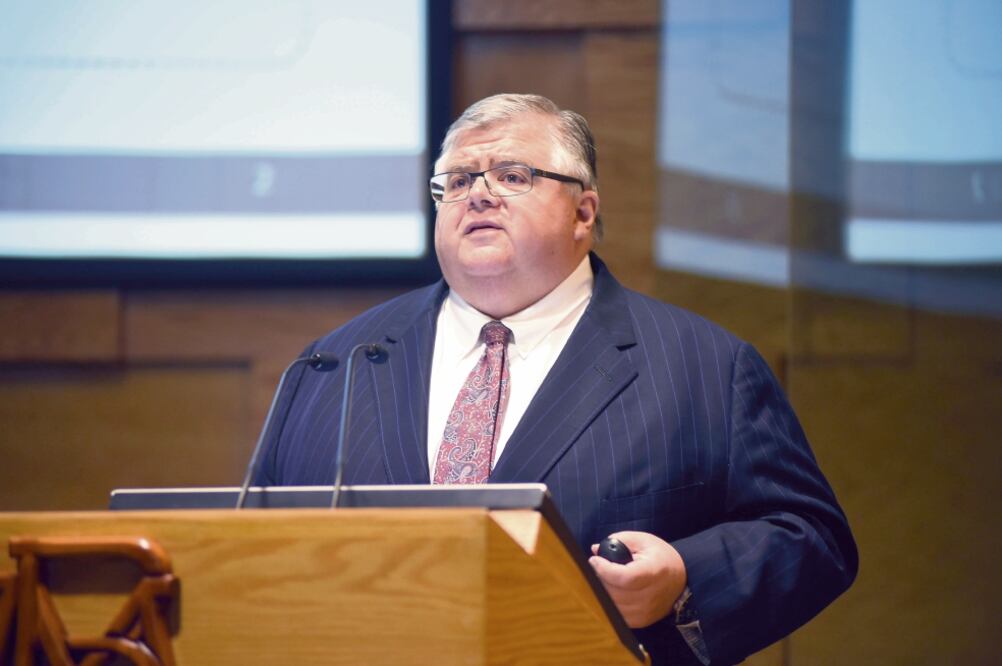 Agustín Carstens señaló que luego de las elecciones en EU, sólo ha habido esbozos de las medidas que pueda implementar Donald Trump (ARCHIVO EL UNIVERSAL)