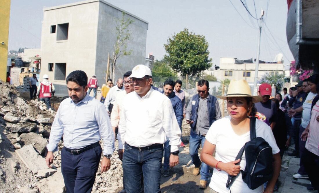 Limpieza. El miércoles la comisión aprobó 130 millones de pesos para el retiro de 656 mil toneladas de cascajo. (ARCHIVO EL UNIVERSAL)