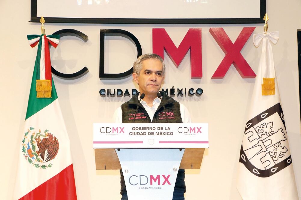 El jefe de Gobierno, Miguel Ángel Mancera, dijo que en los siguientes días se hará público el listado de inmuebles afectados por el sismo del 19 de septiembre (GOBIERNO DE LA CDMX)