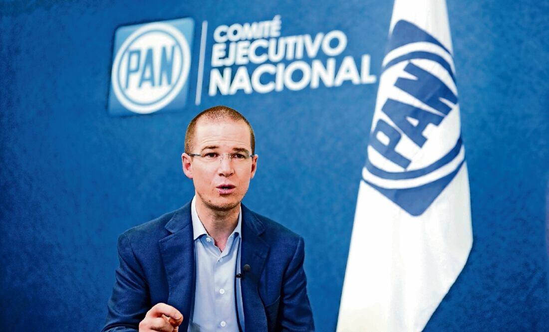 El presidente nacional del PAN, Ricardo Anaya Cortés, negó poner en riesgo la unidad del partido y recordó que a quienes se les debe ganar es al PRI y a Andrés Manuel López Obrador (ARCHIVO EL UNIVERSAL)