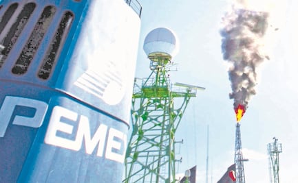 Denuncia UIF a 25 ante Fiscalía por estafa de Pemex