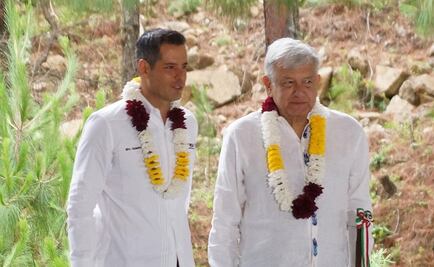 Murat agradece respaldo de AMLO en pavimentación de carreteras rurales