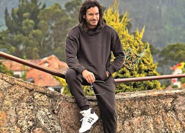 Antes de ser un gavilán, Mario Cimarro recorre el mundo