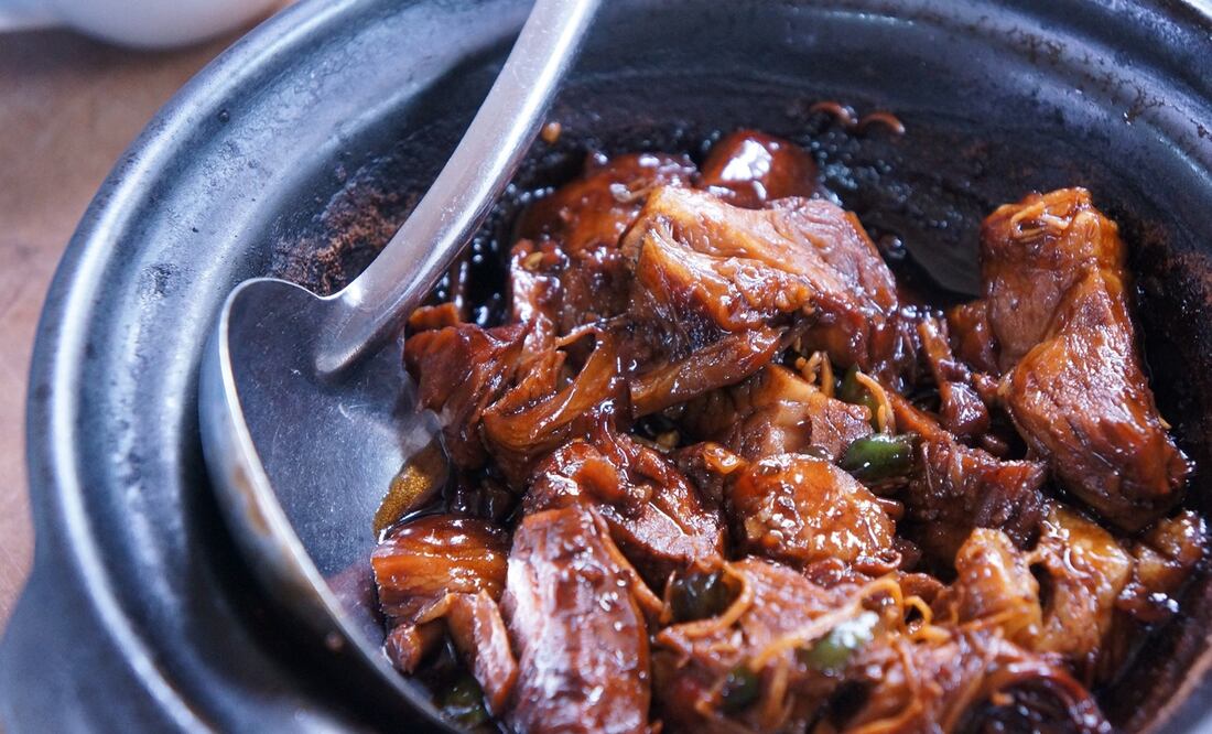 Los tradicionales son preparados como las carnitas estilo Michoacán, pero también hay adobados / Foto: Pixabay