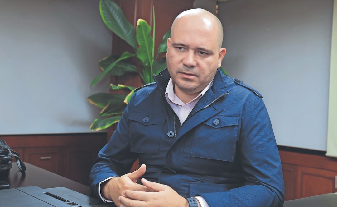 “Vamos por proyectos integrales para el agua”: José Mario Esparza, titular de la Secretaría de Gestión Integral del Agua en la CDMX. Foto: de BERENICE FREGOSO. EL UNIVERSAL