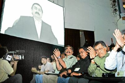 Napo “paga” por apoyo a partido canadiense