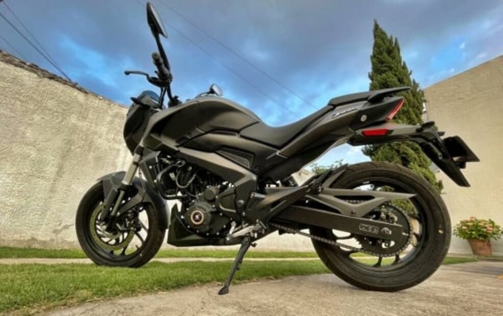 A prueba: Bajaj Dominar 250, única en muchos sentidos