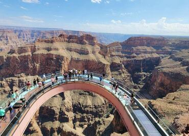 Cuánto cuesta subir al mirador de cristal en el Gran Cañón