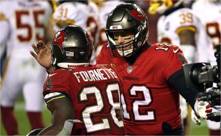 Tom Brady y Tampa Bay, a la ronda divisional