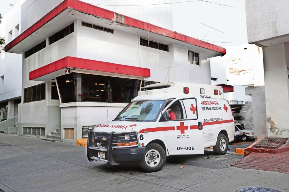 De acuerdo a la procuraduría capitalina, aún permanecen 13 personas hospitalizadas después del accidente causado por un camión de refrescos (IVAN STEPHENS. EL UNIVERSAL)