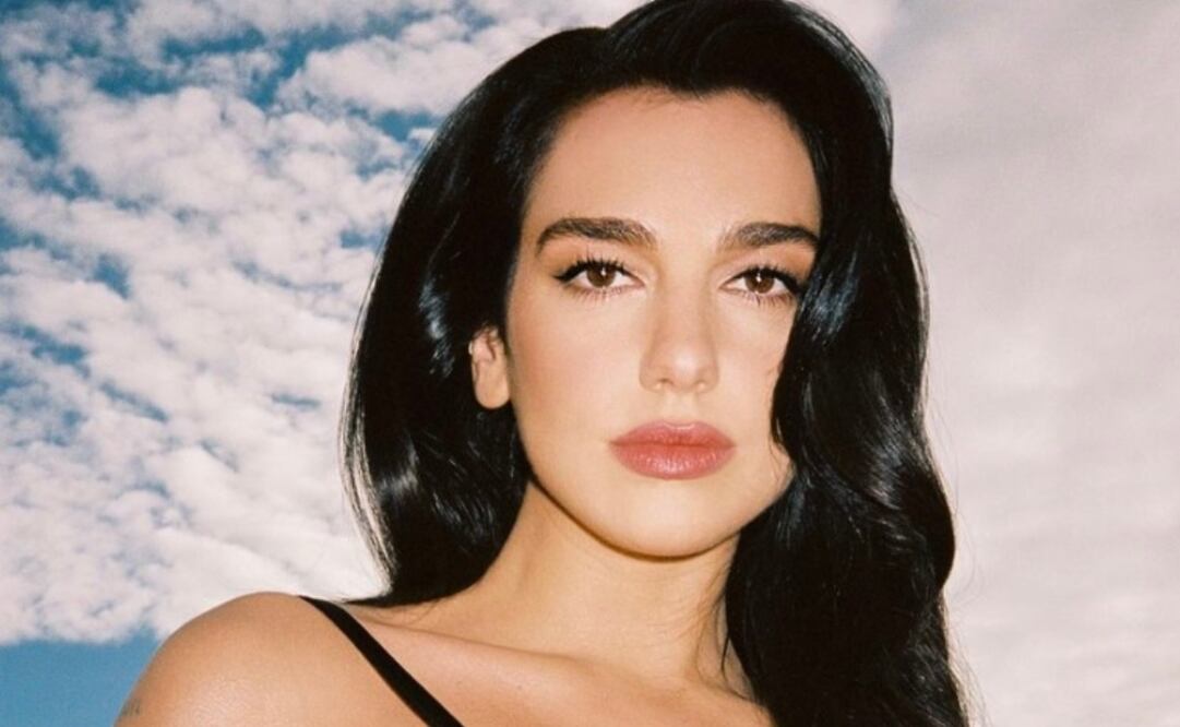 Dua Lipa tiene el top de mezclilla que todas queremos para lucir frescas durante la primavera. Foto: Instagram @dualipa