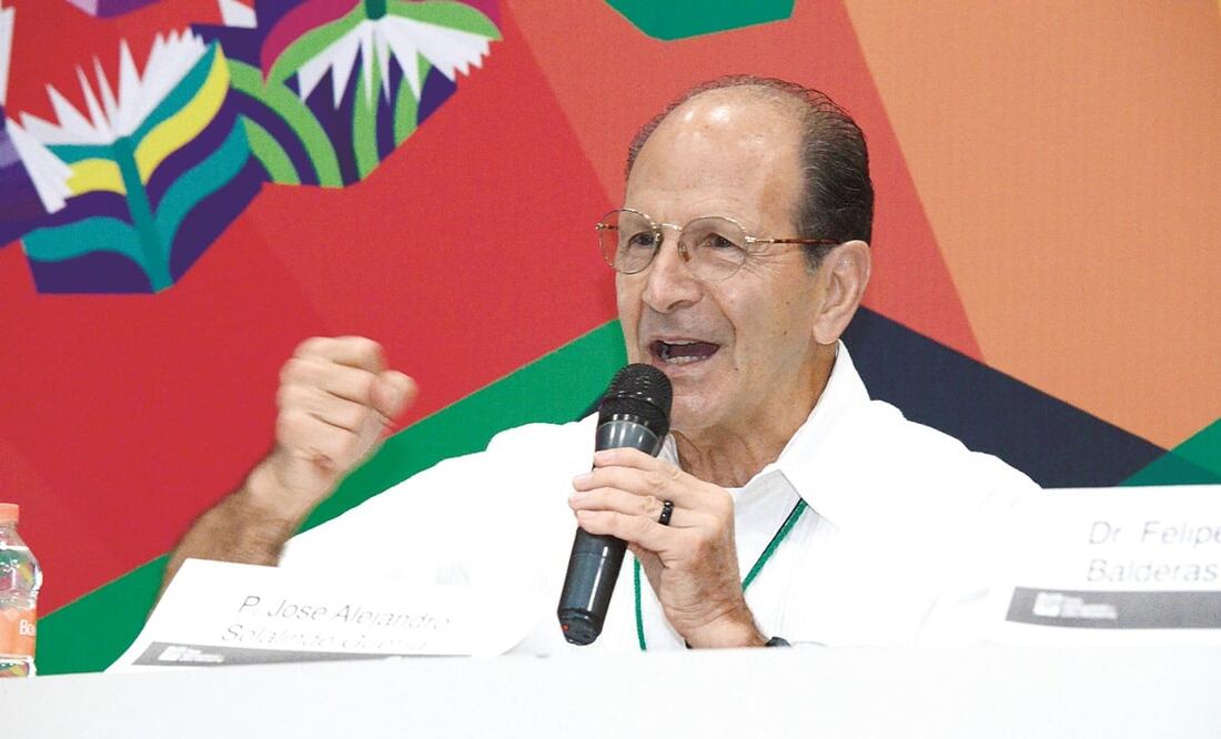 El padre Solalinde dijo que la marcha del 27 de noviembre es en apoyo al Presidente y a su reforma electoral, no por revancha. Foto: Archivo / EL UNIVERSAL