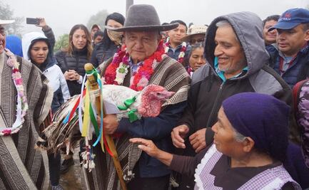 Pueblos indígenas de la Sierra Norte de Oaxaca piden a AMLO reconsiderar evento por natalicio de Juárez