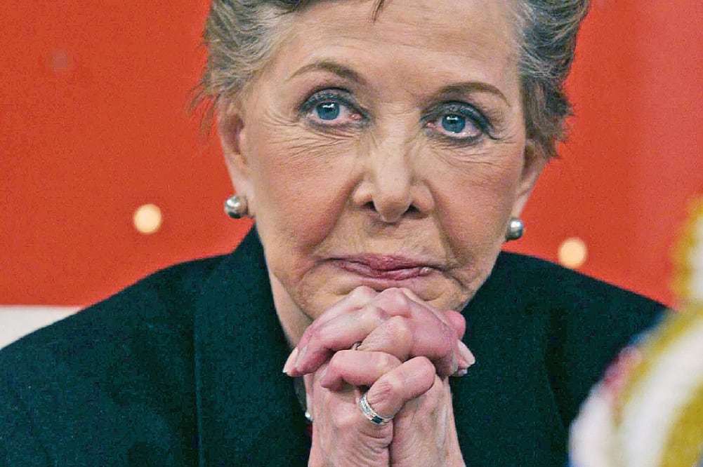 Realizó 39 actuaciones en tv.