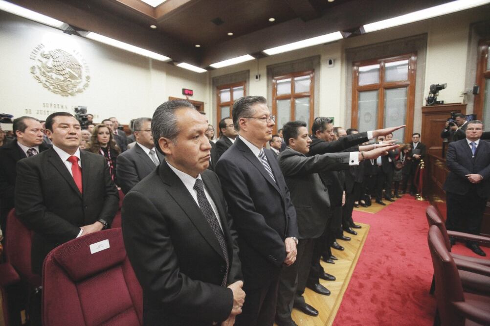 Los jueces rindieron protesta durante la sesión de los Plenos del Alto tribunal y el Consejo de la Judicatura Federal (ALEJANDRO ACOSTA. EL UNIVERSAL)