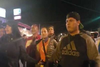 Conato de gresca y algunos empujones entre vecinos de Tijuana y migrantes centroamericanos